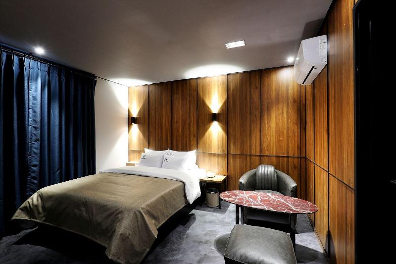 Cielo Hotel image