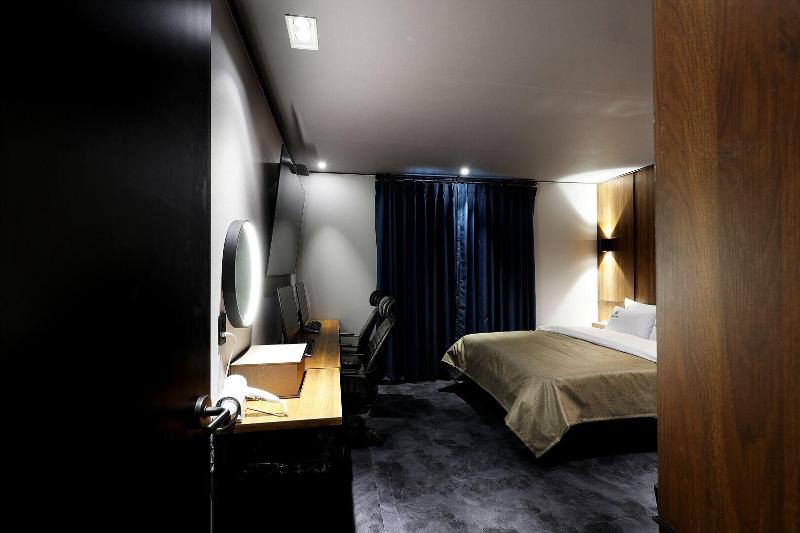 Cielo Hotel image