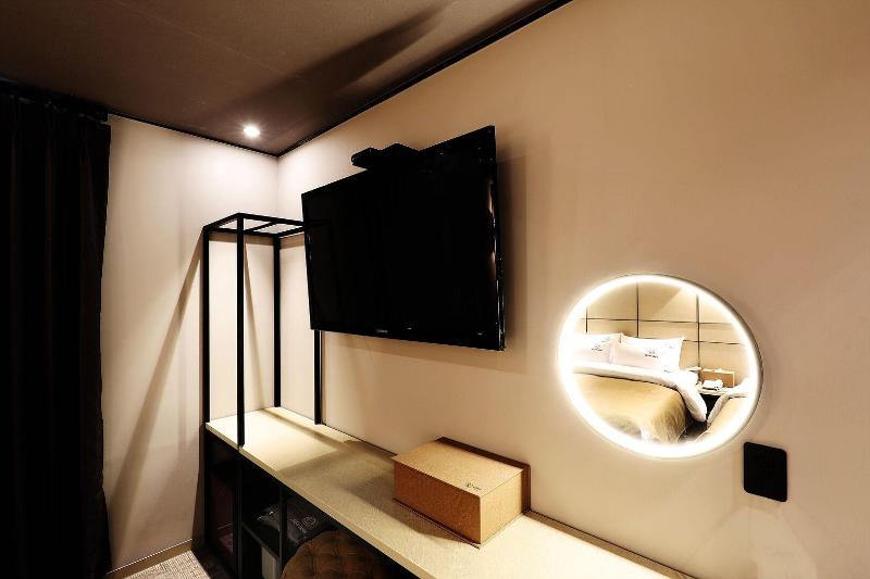 Cielo Hotel image
