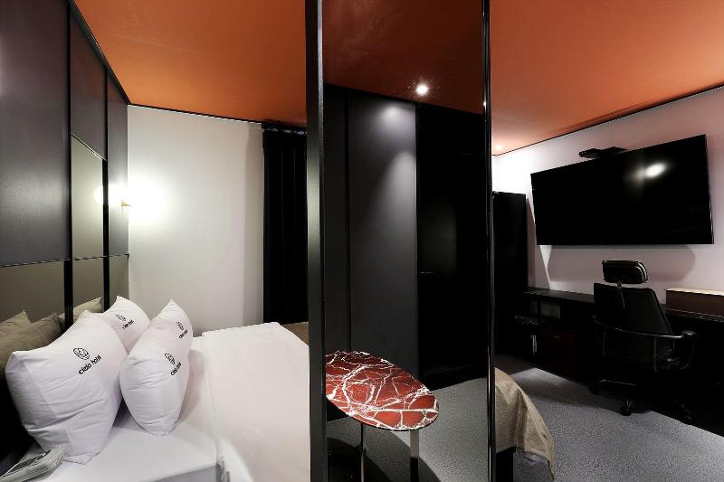 Cielo Hotel image