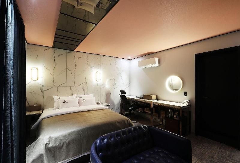 Cielo Hotel image