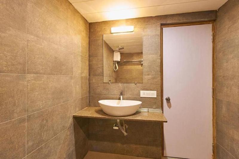 7wonders Hotel image