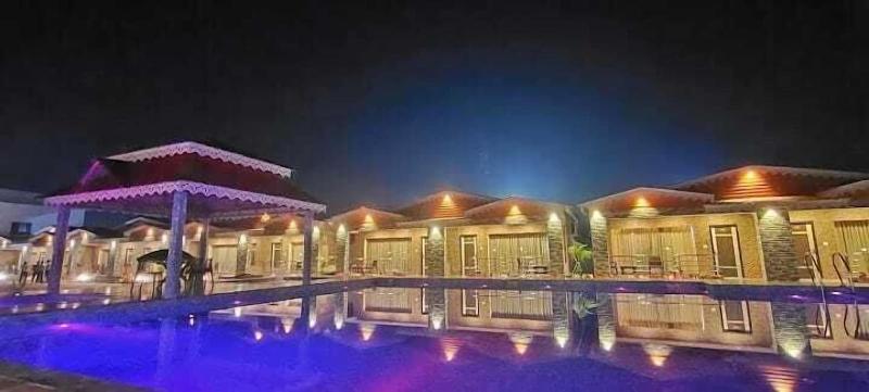 Llyods Beach Resort