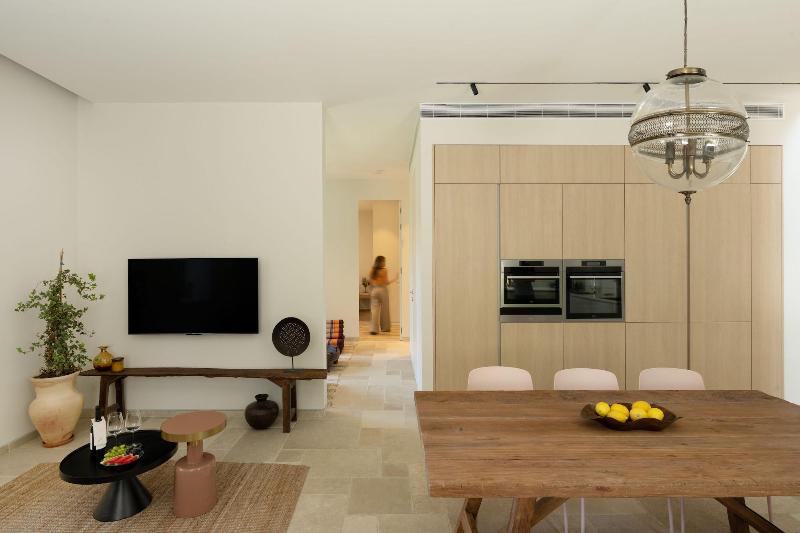The Y House image