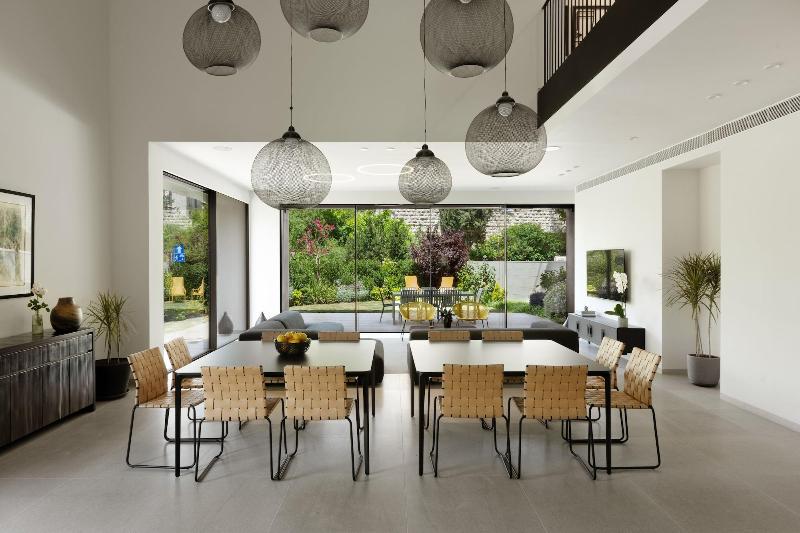 The Y House image