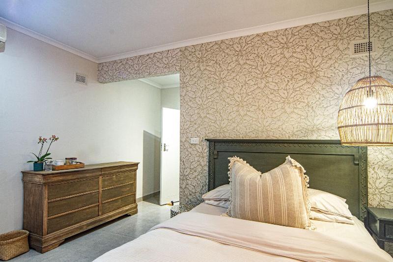Shelbourne Lodge image