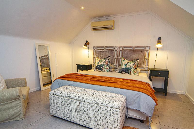 Shelbourne Lodge image