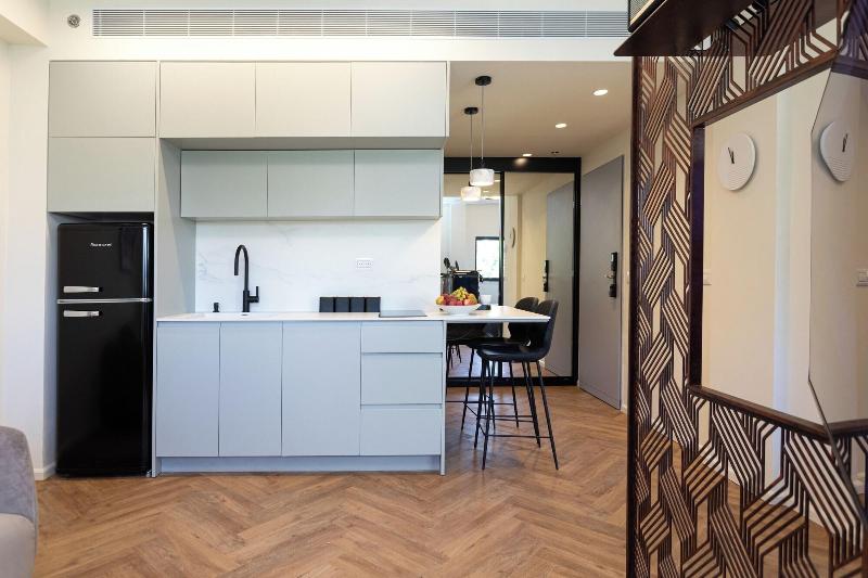 De Sheinkin Suites image