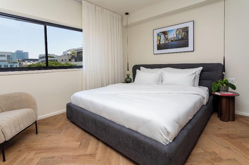 De Sheinkin Suites image