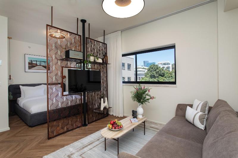 De Sheinkin Suites image