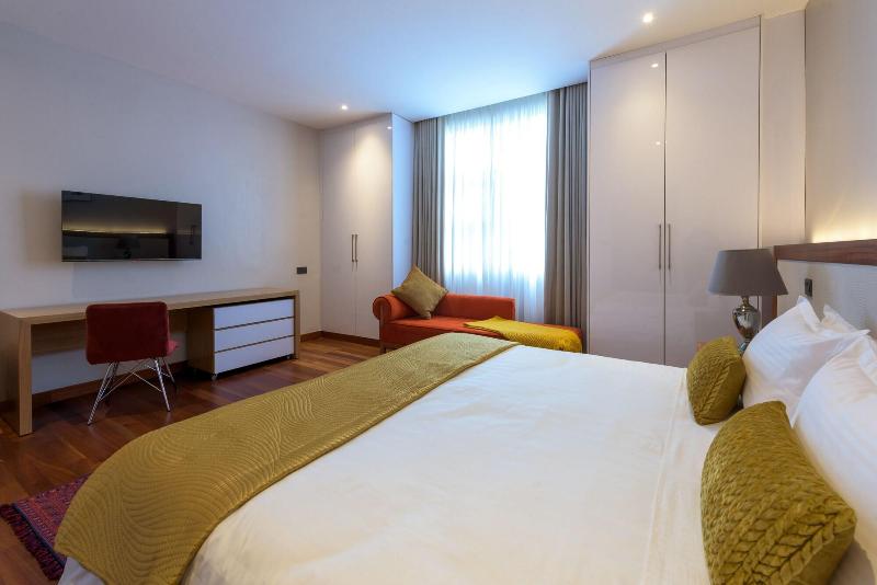 Deerpark Luxury Stays image