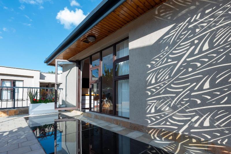 Deerpark Luxury Stays image