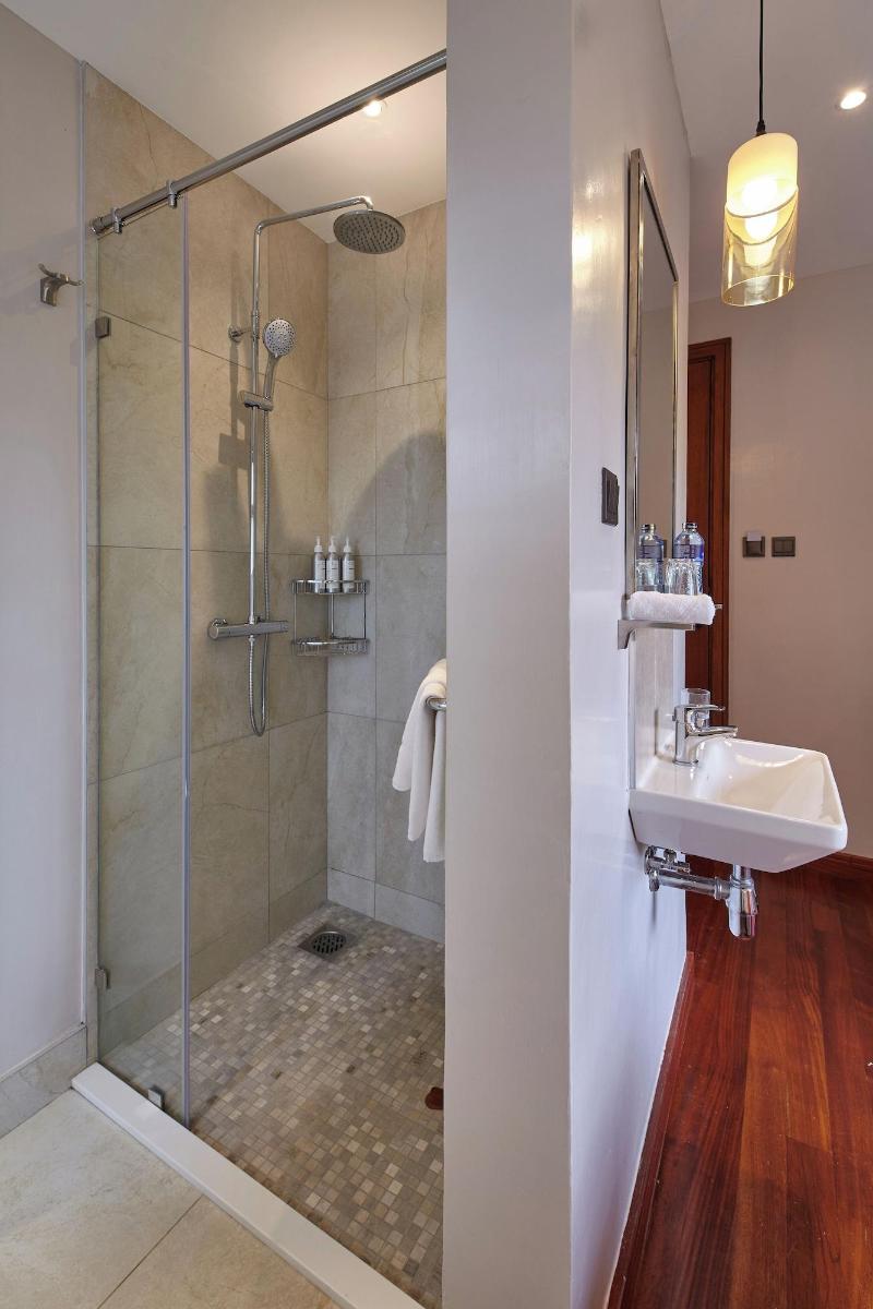 Deerpark Luxury Stays image