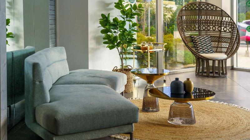 Almond Hotel image