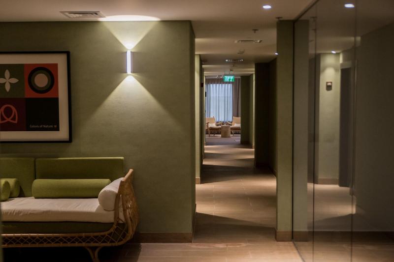 Almond Hotel image