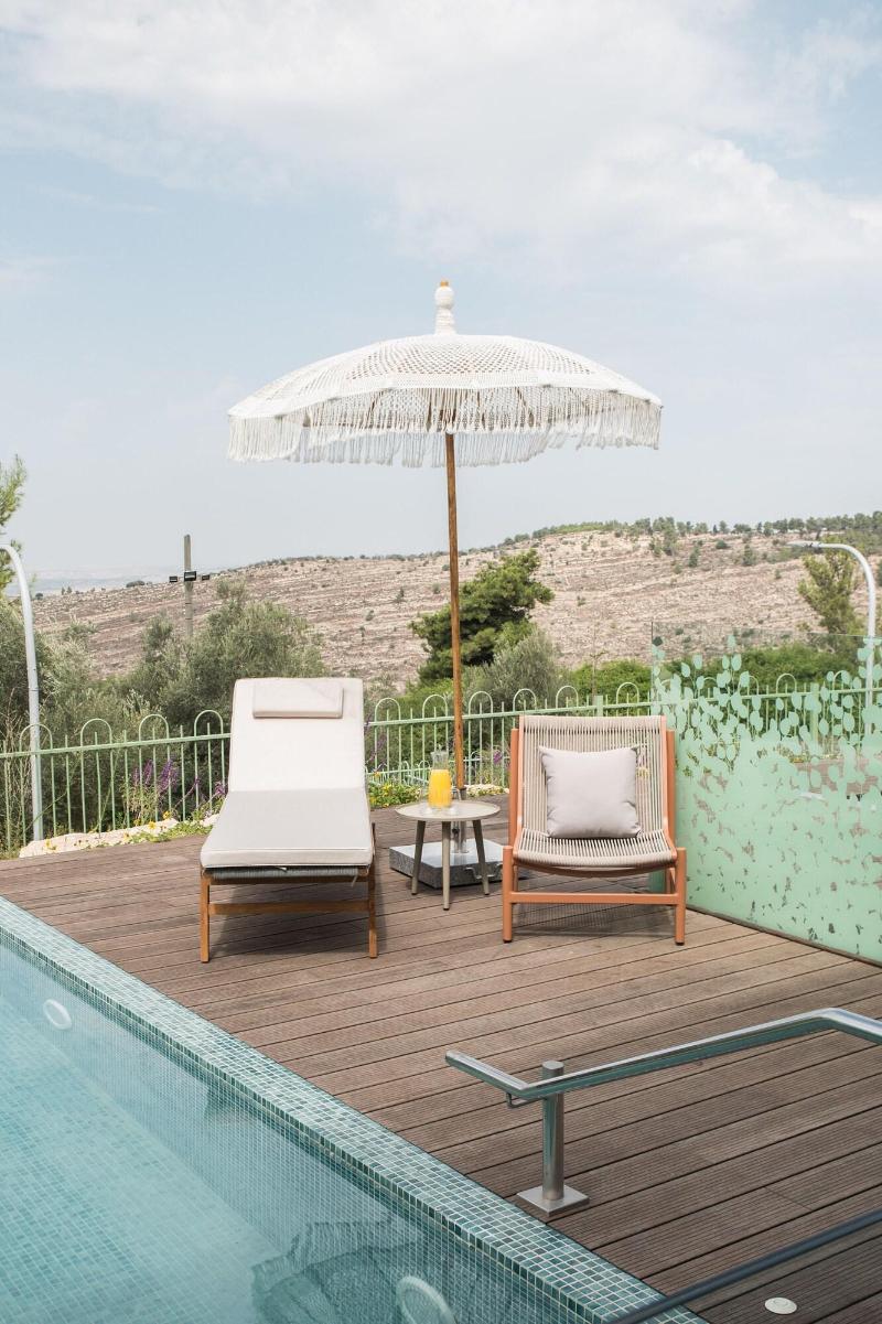 Almond Hotel image