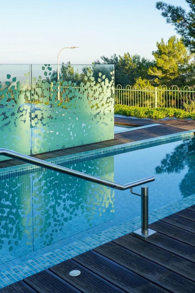 Almond Hotel image