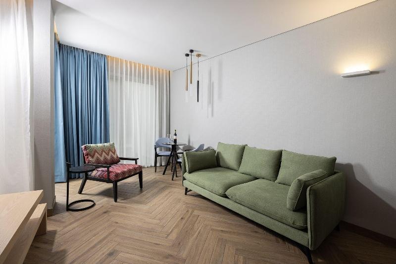 Almond Hotel image