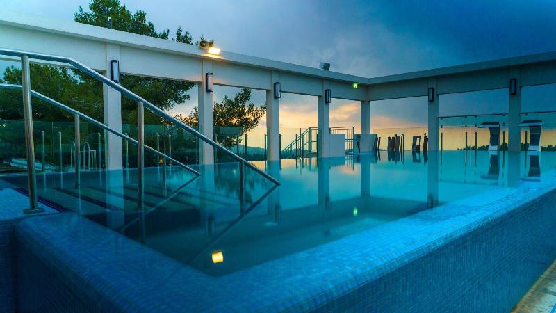 Almond Hotel image
