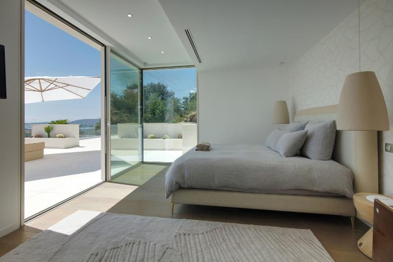 Villa Tigliola image