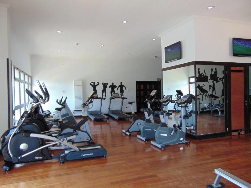 Safis Suites image