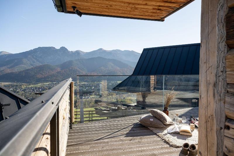 Mountain Shelter Salamandra image