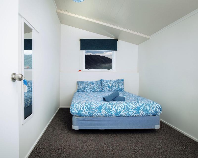 The Boathouse Lodge image