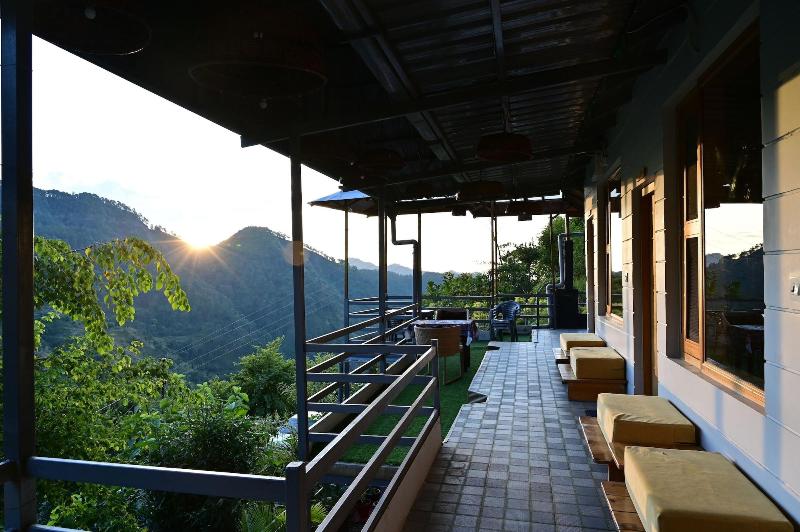 Valtara Resort image