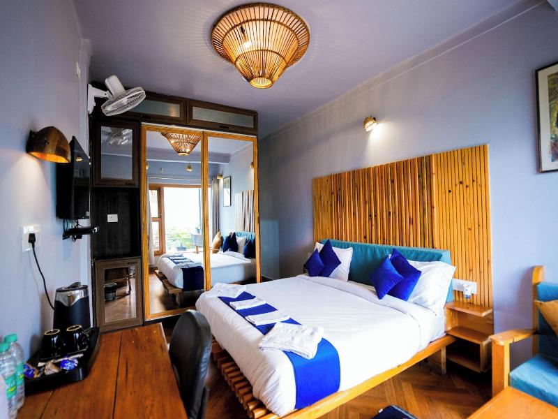 Valtara Resort image