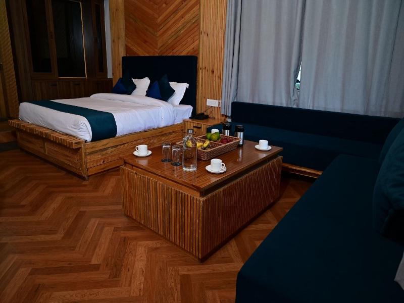 Valtara Resort image
