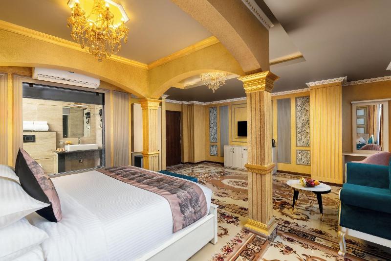 Hotel G Ramayana image