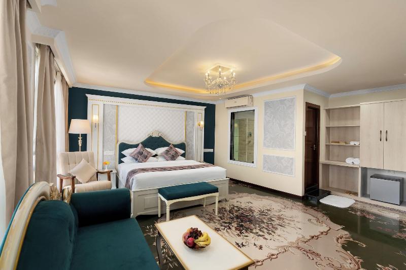 Hotel G Ramayana image