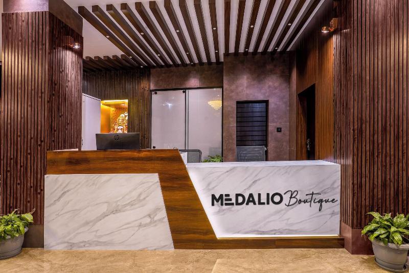 Medalio Boutique Orbit International image