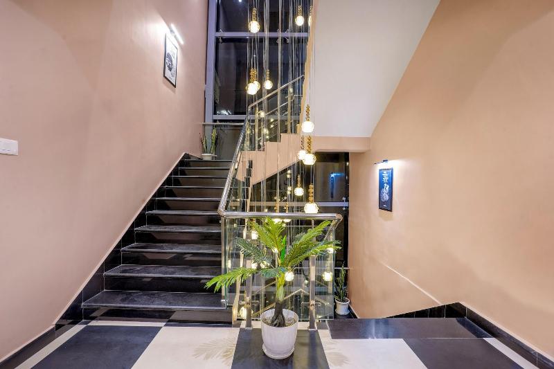 Medalio Boutique Orbit International image