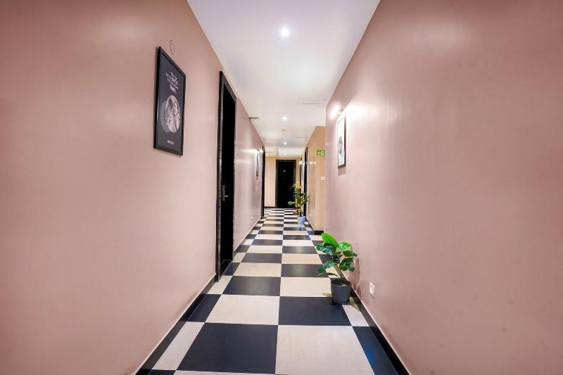 Medalio Boutique Orbit International image