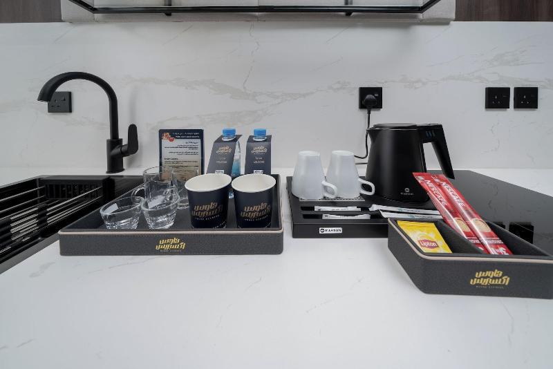 House Express image