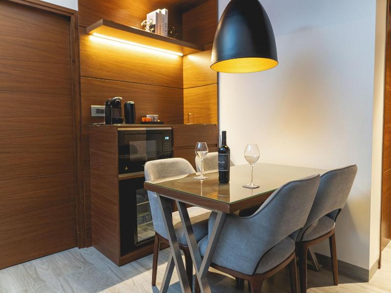 Kertel Suites image