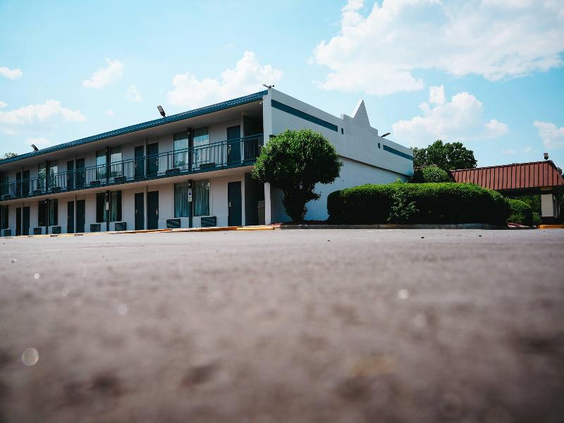 Rodeway Inn Monroe NC image