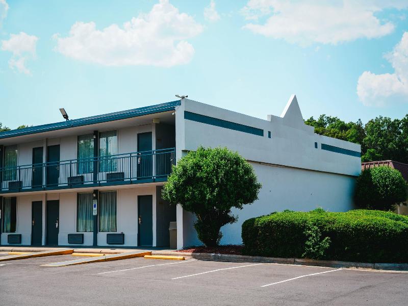 Rodeway Inn Monroe NC image