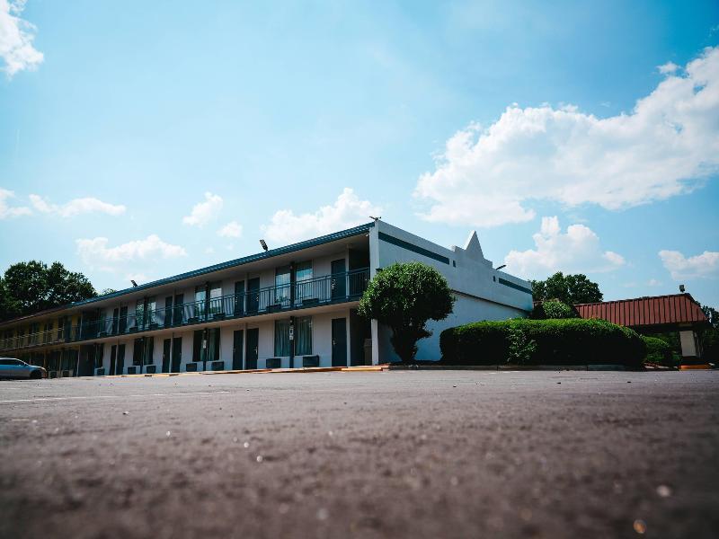 Rodeway Inn Monroe NC image