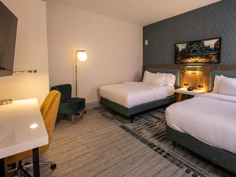 Hilton Garden Inn Dayton Downtown image