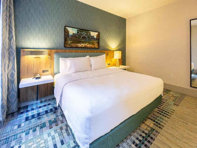Hilton Garden Inn Dayton Downtown image