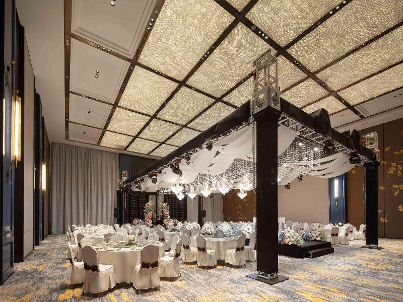DoubleTree by Hilton Altay Fuyun image