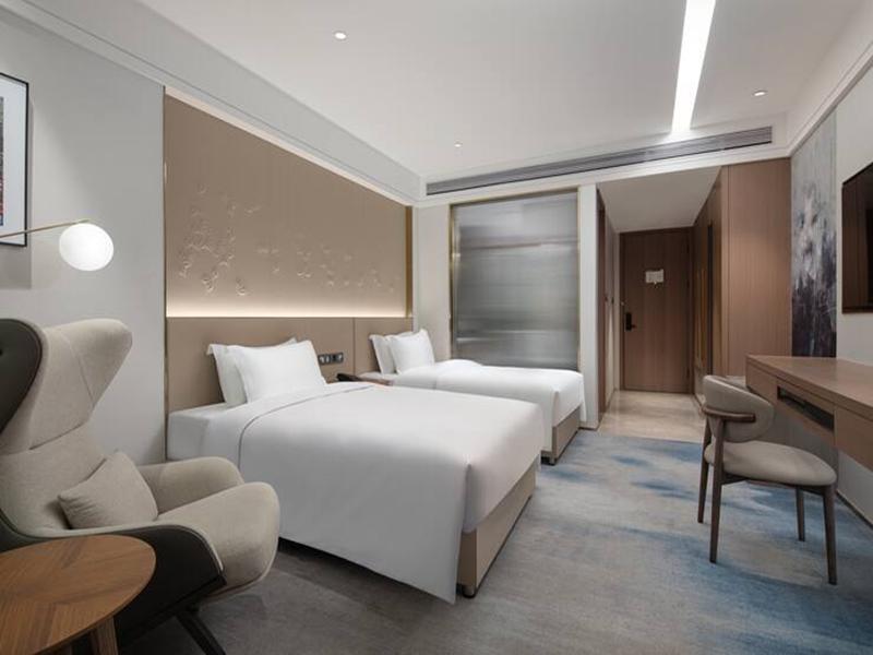 DoubleTree by Hilton Altay Fuyun image