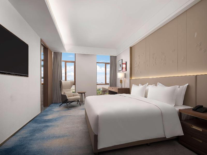 DoubleTree by Hilton Altay Fuyun image