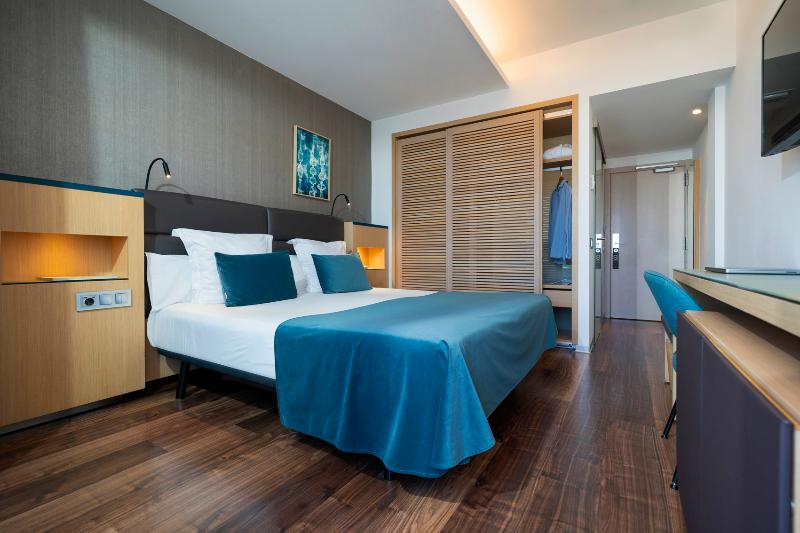 Ocean Drive Ibiza image