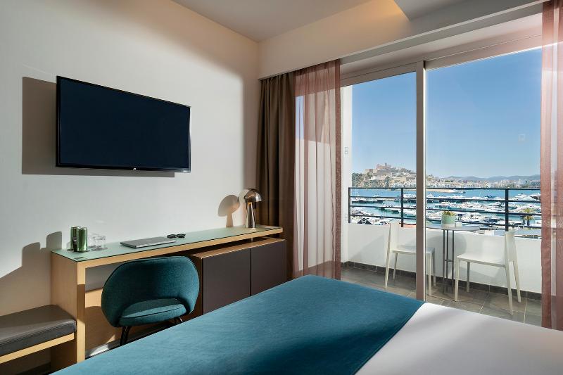 Ocean Drive Ibiza image