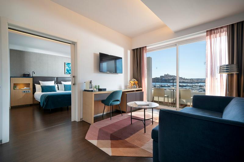 Ocean Drive Ibiza image