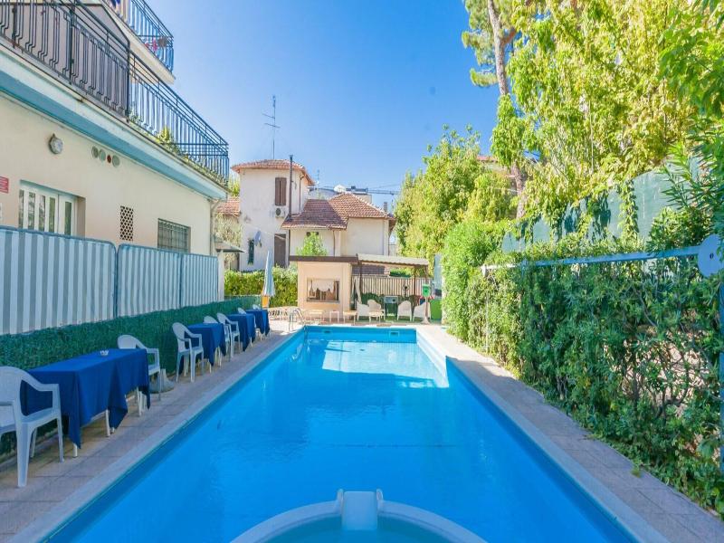 Hotel Arlecchino image