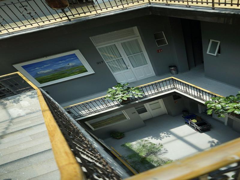 Hotel Principal image